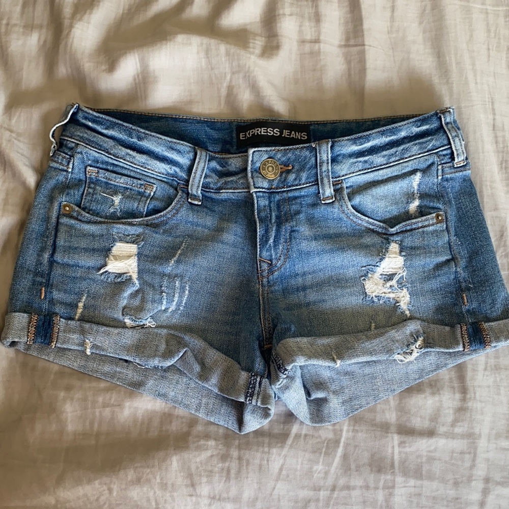 Express shorts